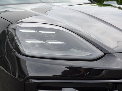 2026 Porsche CAYENNE 照片 8