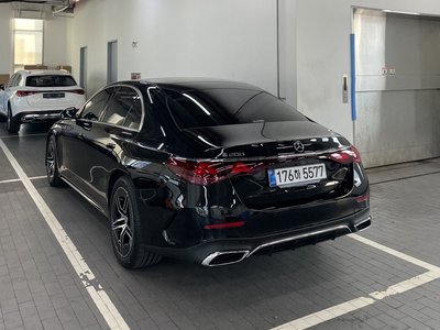 MERCEDES-BENZ E-CLASS - 9