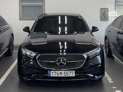 MERCEDES-BENZ E-CLASS - 1