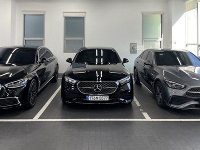 MERCEDES-BENZ E-CLASS - 4