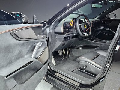 2025 Ferrari PUROSANGUE 照片 10