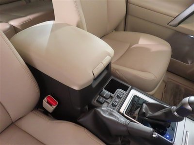 2022 Toyota LAND CRUISER PRADO 缩略图 28