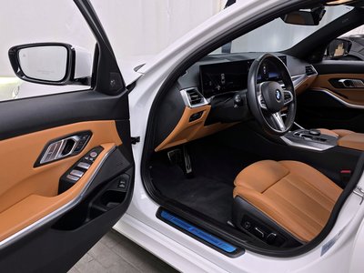 2024 BMW 3 SERIES photo 10