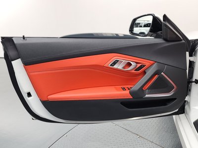 2024 BMW Z4 — миниатюра 14