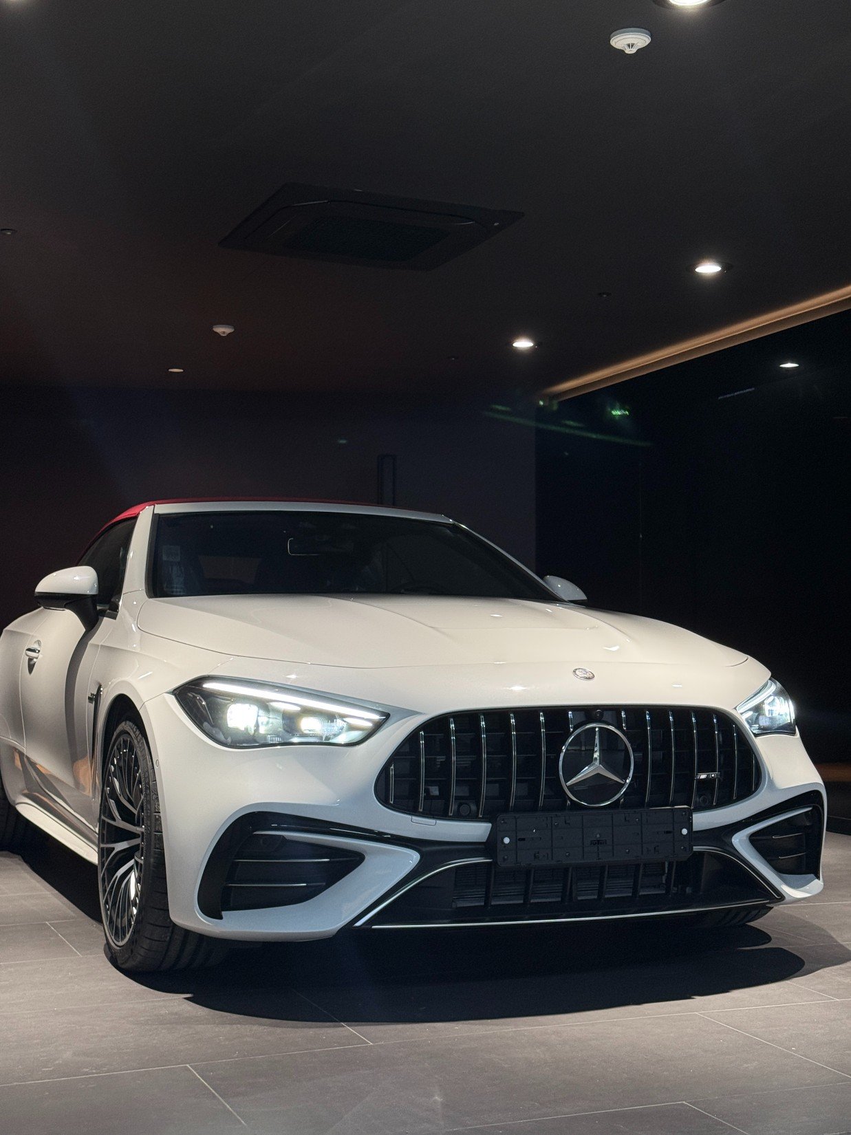 MERCEDES-BENZ CLE - View 1