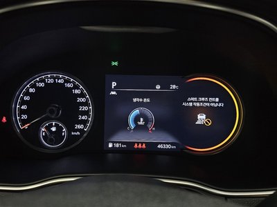 صورة 8 لـ 2021 Genesis GV80