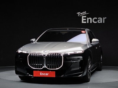BMW 7 SERIES - 2