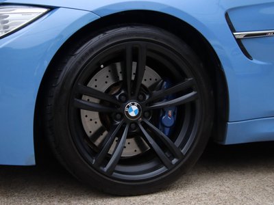 صورة 9 لـ 2014 BMW M3 SEDAN