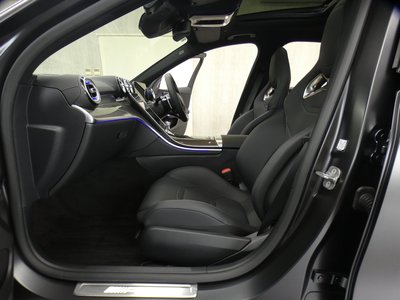 2025 Mercedes-BENZ C-CLASS AMG 照片 8