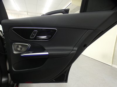 2025 Mercedes-BENZ C-CLASS AMG thumbnail 36