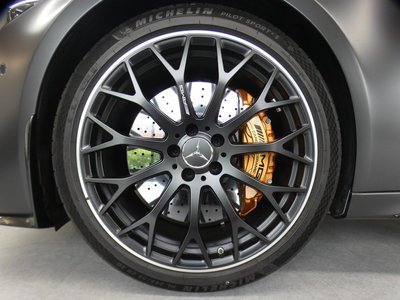 2025 Mercedes-BENZ C-CLASS AMG thumbnail 76