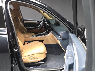 2021 Genesis GV80 — миниатюра 17