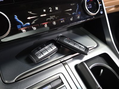 2021 Genesis GV80 — миниатюра 36