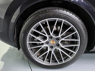 PORSCHE CAYENNE - 6