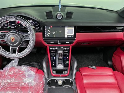PORSCHE CAYENNE - 5