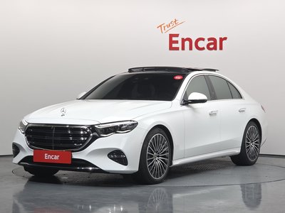 MERCEDES-BENZ E-CLASS - 1