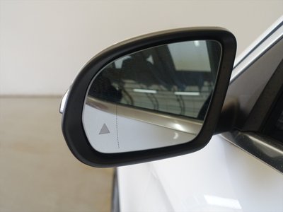 MERCEDES-BENZ GLC - 6