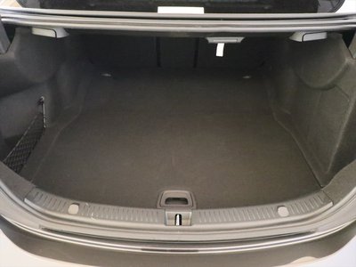 MERCEDES-BENZ E-CLASS - 10