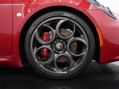 صورة 5 لـ 2015 ALFA Romeo 4C
