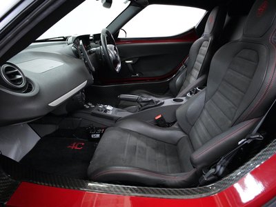 2015 ALFA Romeo 4C 照片 27