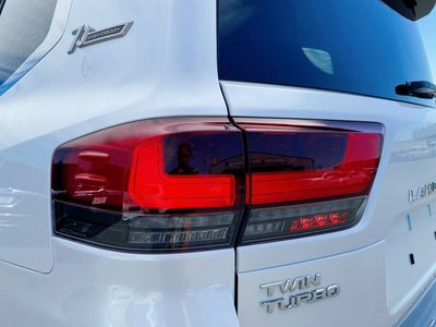 TOYOTA LAND CRUISER 300 - 5