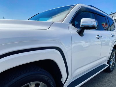 TOYOTA LAND CRUISER 300 - 9