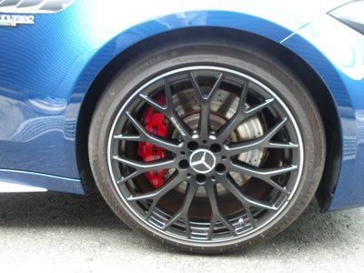 2025 Mercedes-BENZ C-CLASS AMG photo 8