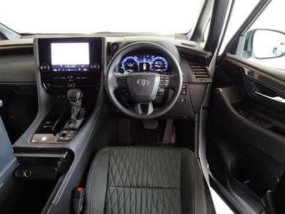 TOYOTA ALPHARD - 5
