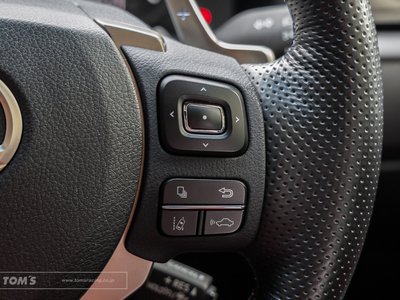 صورة مصغرة 27 لـ 2018 Lexus GS F