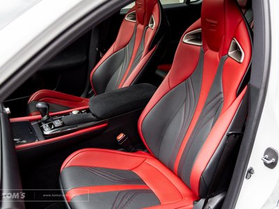 صورة مصغرة 41 لـ 2018 Lexus GS F