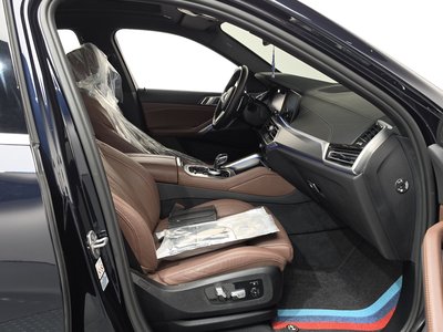 2022 BMW X6 — миниатюра 16
