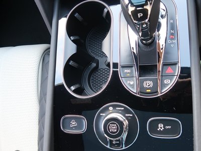 صورة مصغرة 18 لـ 2019 Bentley BENTAYGA