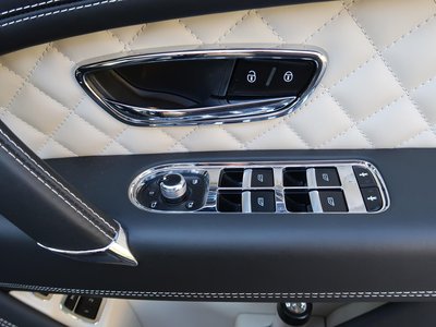 صورة مصغرة 25 لـ 2019 Bentley BENTAYGA