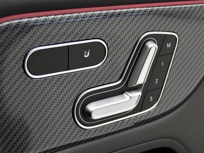 2022 Mercedes-BENZ GLB AMG — миниатюра 21