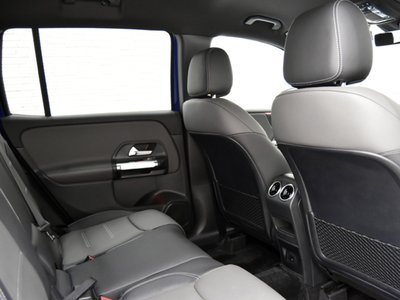 2022 Mercedes-BENZ GLB AMG — миниатюра 25