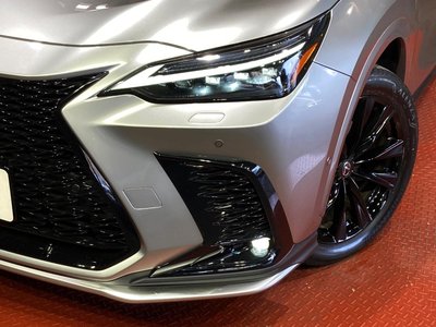 2023 Lexus NX thumbnail 12