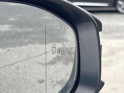 TOYOTA CROWN SPORT - 7