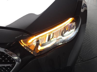 MERCEDES-BENZ E-CLASS - 9