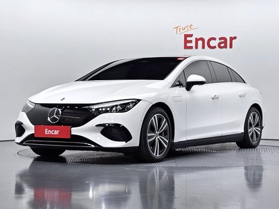 MERCEDES-BENZ EQE - 1