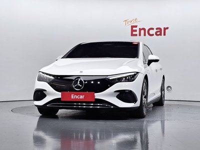 MERCEDES-BENZ EQE - 2