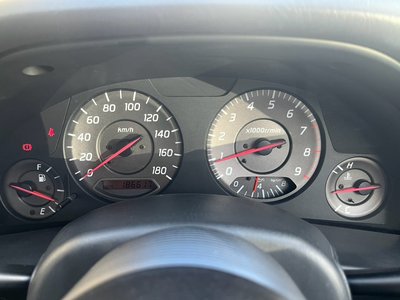 1998 Nissan SKYLINE 照片 22