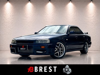 1998 Nissan SKYLINE 照片 1