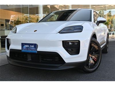 PORSCHE MACAN - 2