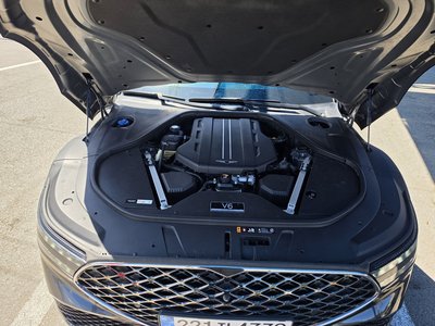 صورة 7 لـ 2022 Genesis G90 (RS4)