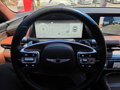 صورة 8 لـ 2022 Genesis G90 (RS4)