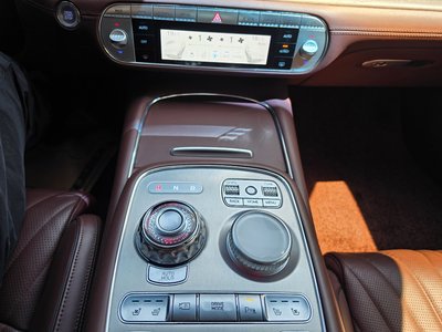 صورة 9 لـ 2022 Genesis G90 (RS4)