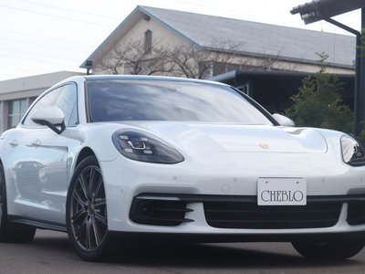 PORSCHE PANAMERA SPORT TURISMO - 2