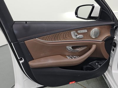 صورة مصغرة 14 لـ 2023 Mercedes-BENZ E-CLASS