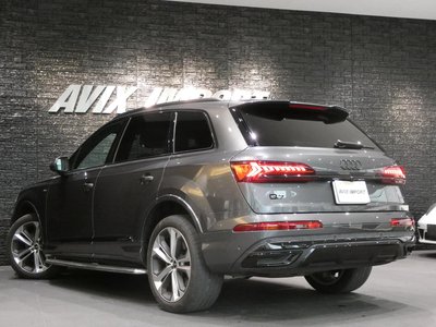 AUDI Q7 - 2