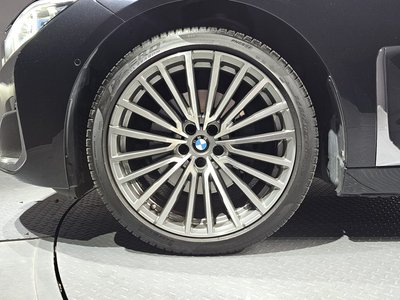 BMW 7 SERIES - 6